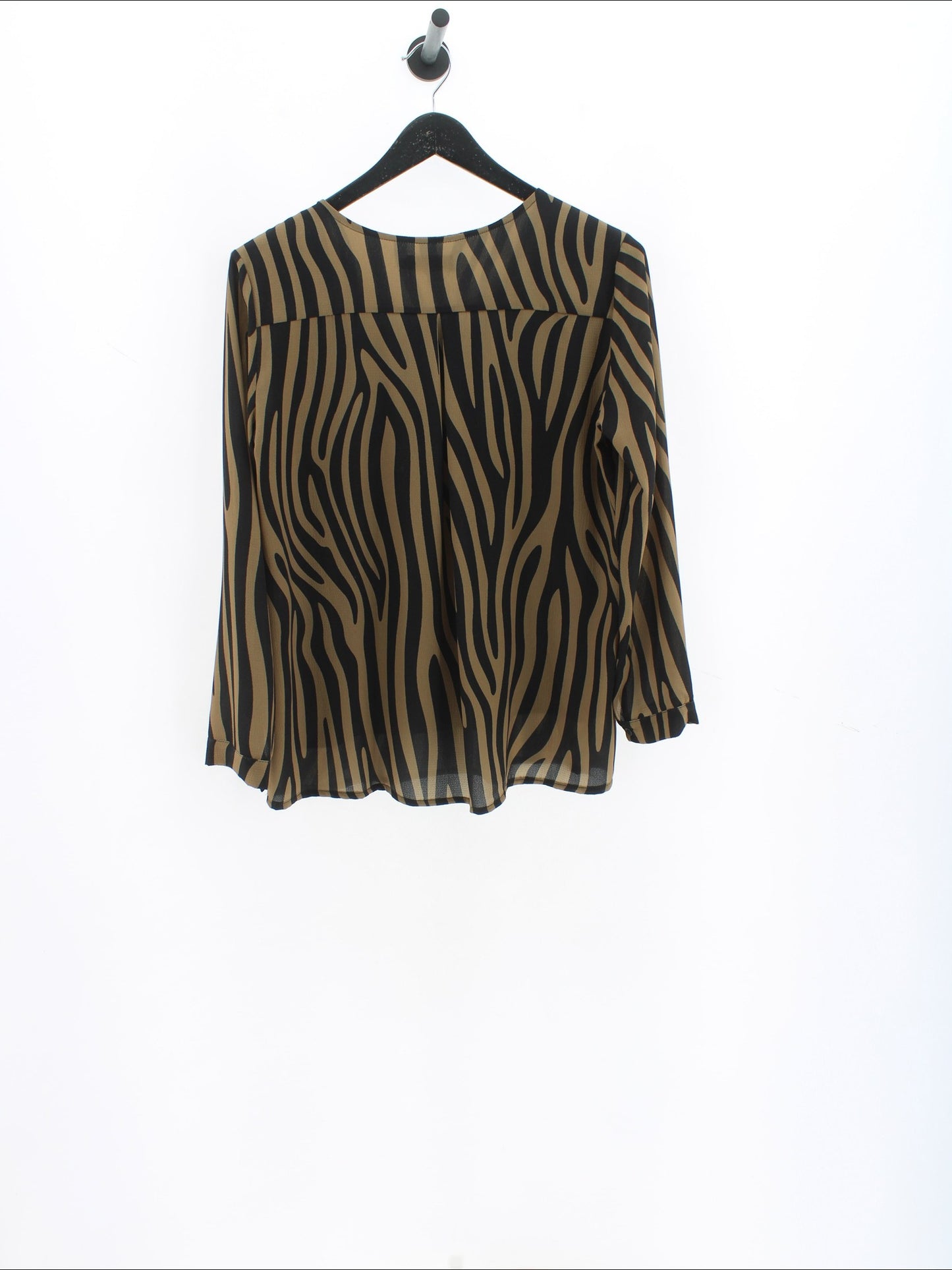 7c76b0a72d32bcbf3c0493b91bfed1f0