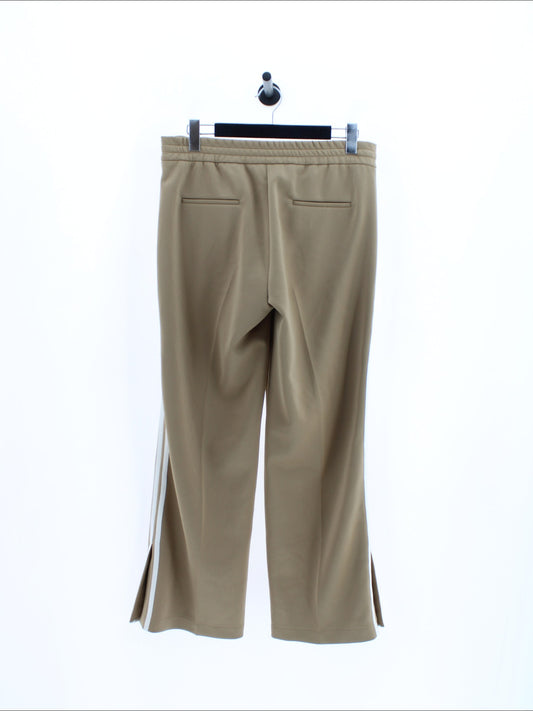 7f01a38e48ffddd48fbe98f5d5d4e0c7