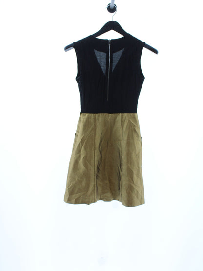 2e941a1f72a2c784b4448e5e71fd3772