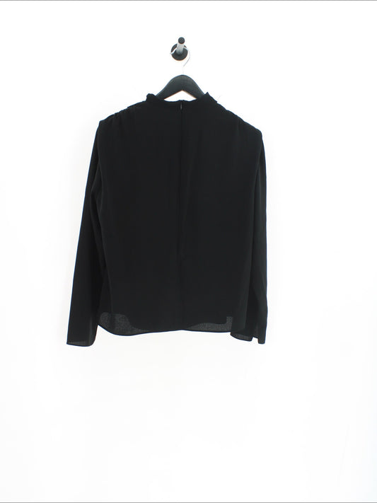 889b4a46f8850eb5c2017f8f77a0907e