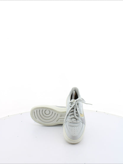 Buty Nike Rozmiar: 38,5