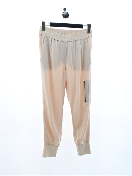 8cfb0058cee34a5174ccd9b0efd4bcb1