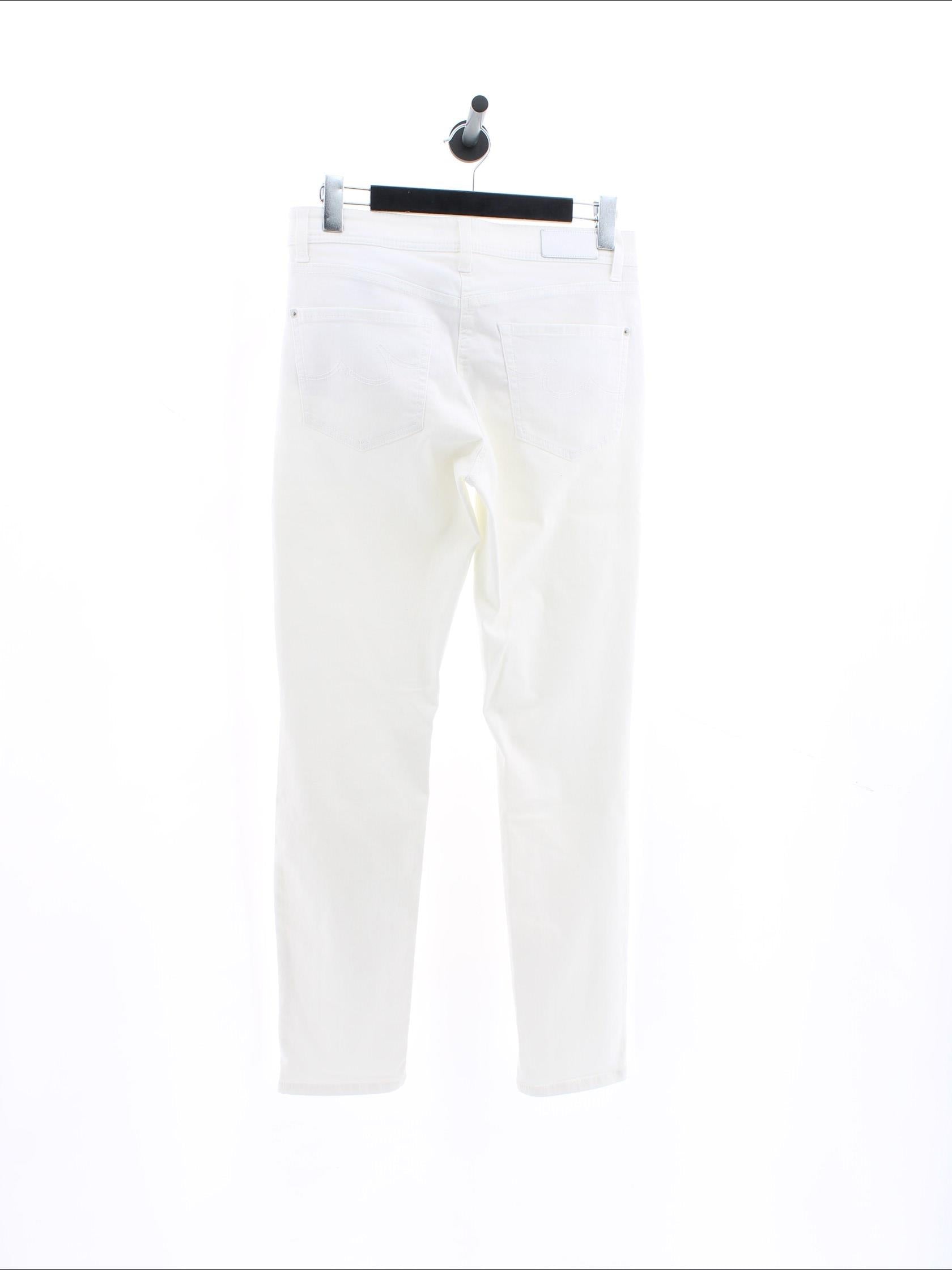 e409e43ff8b68475c078f7ef2a255398