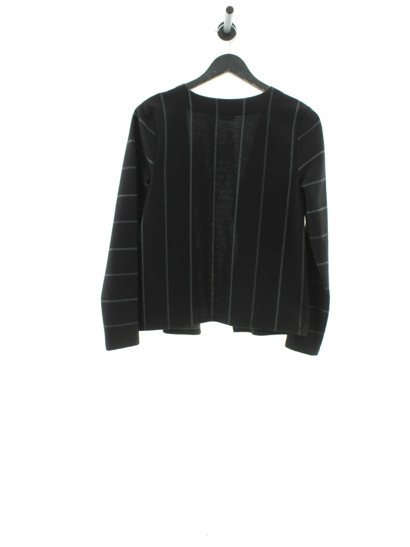 1d39ef2db2e3cbcc49257a7e4a19b04b