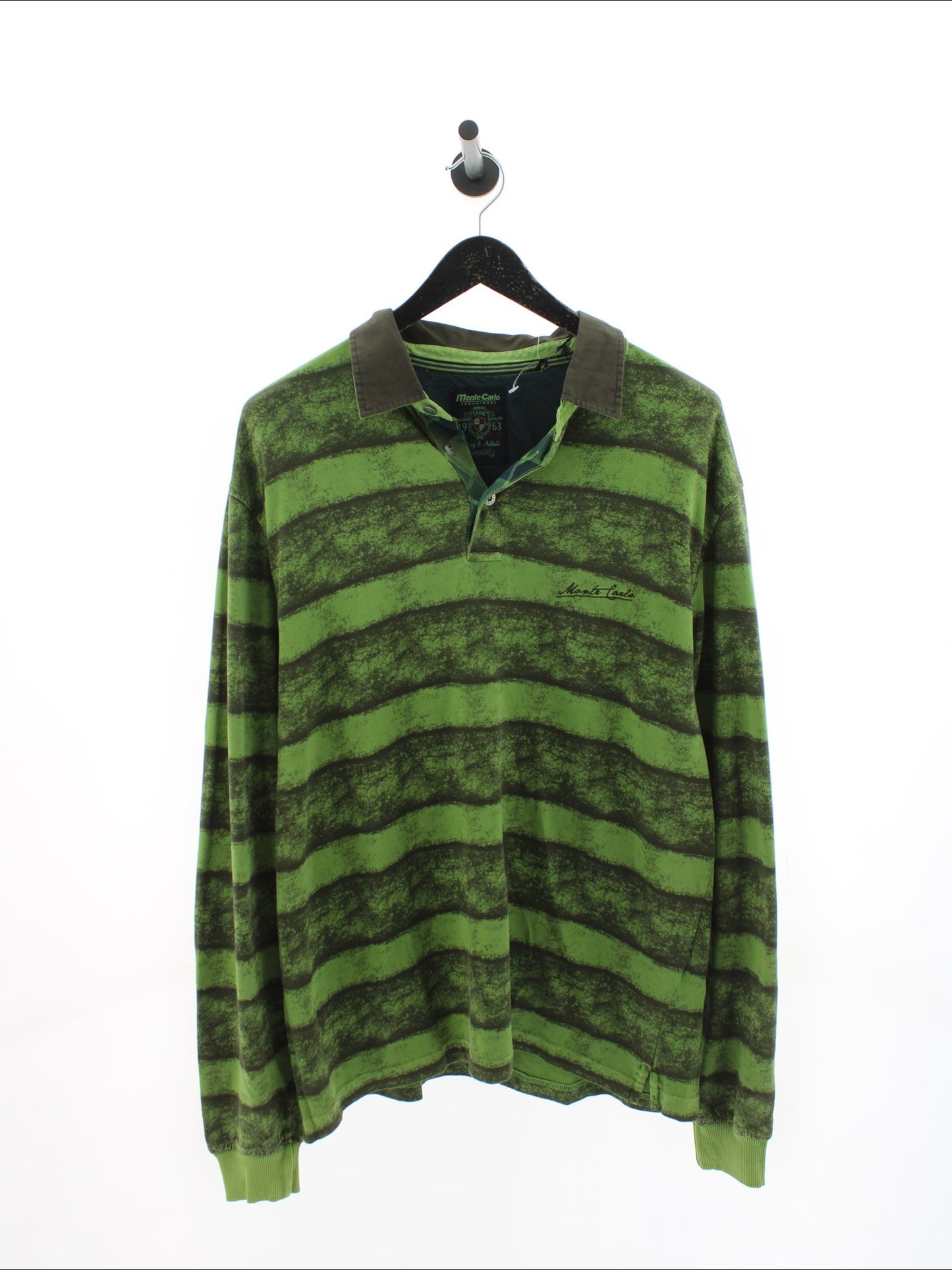 8233fb4ade59603677118f619ace4025