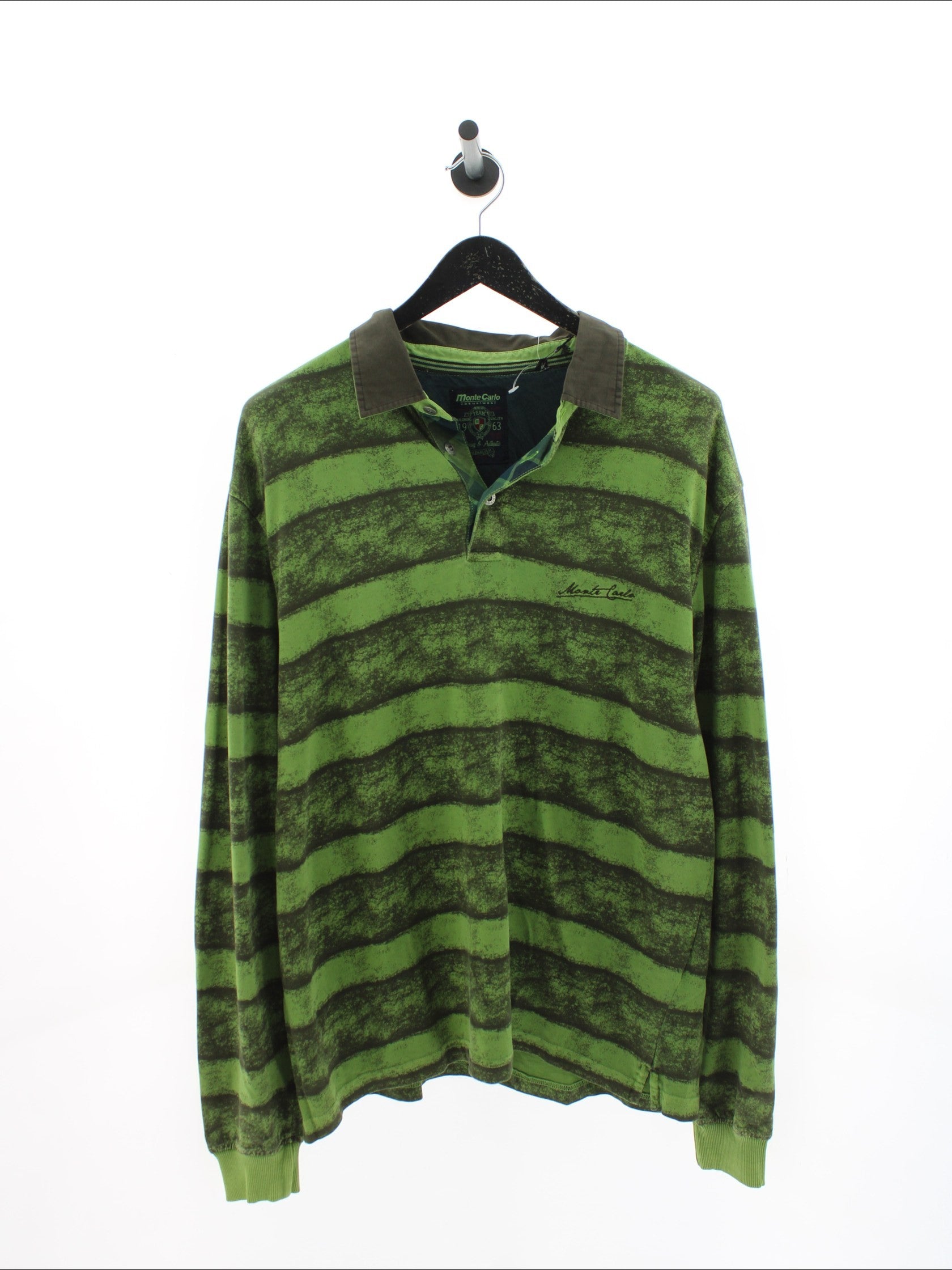 8233fb4ade59603677118f619ace4025