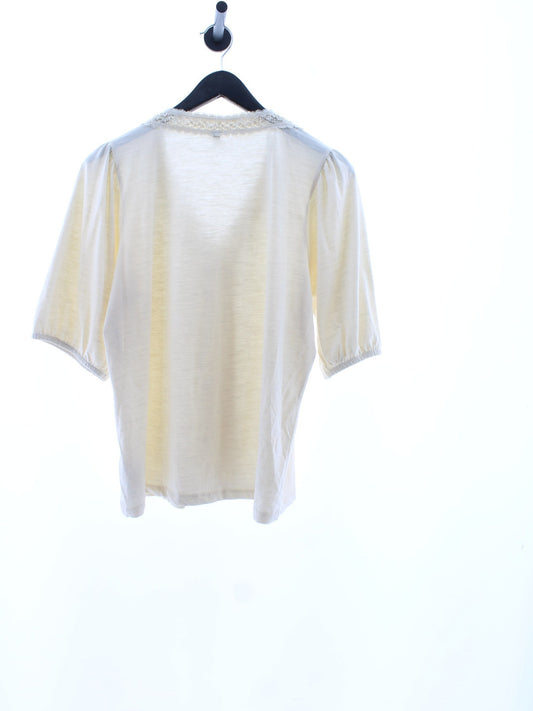 e1714718aacf274206c16fa2f3757384