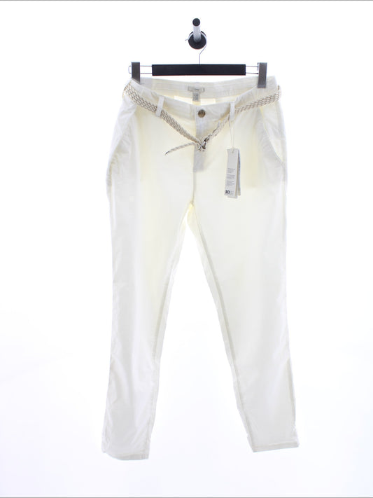 7e83ff5587b29f1bd1e05d043b81a24e