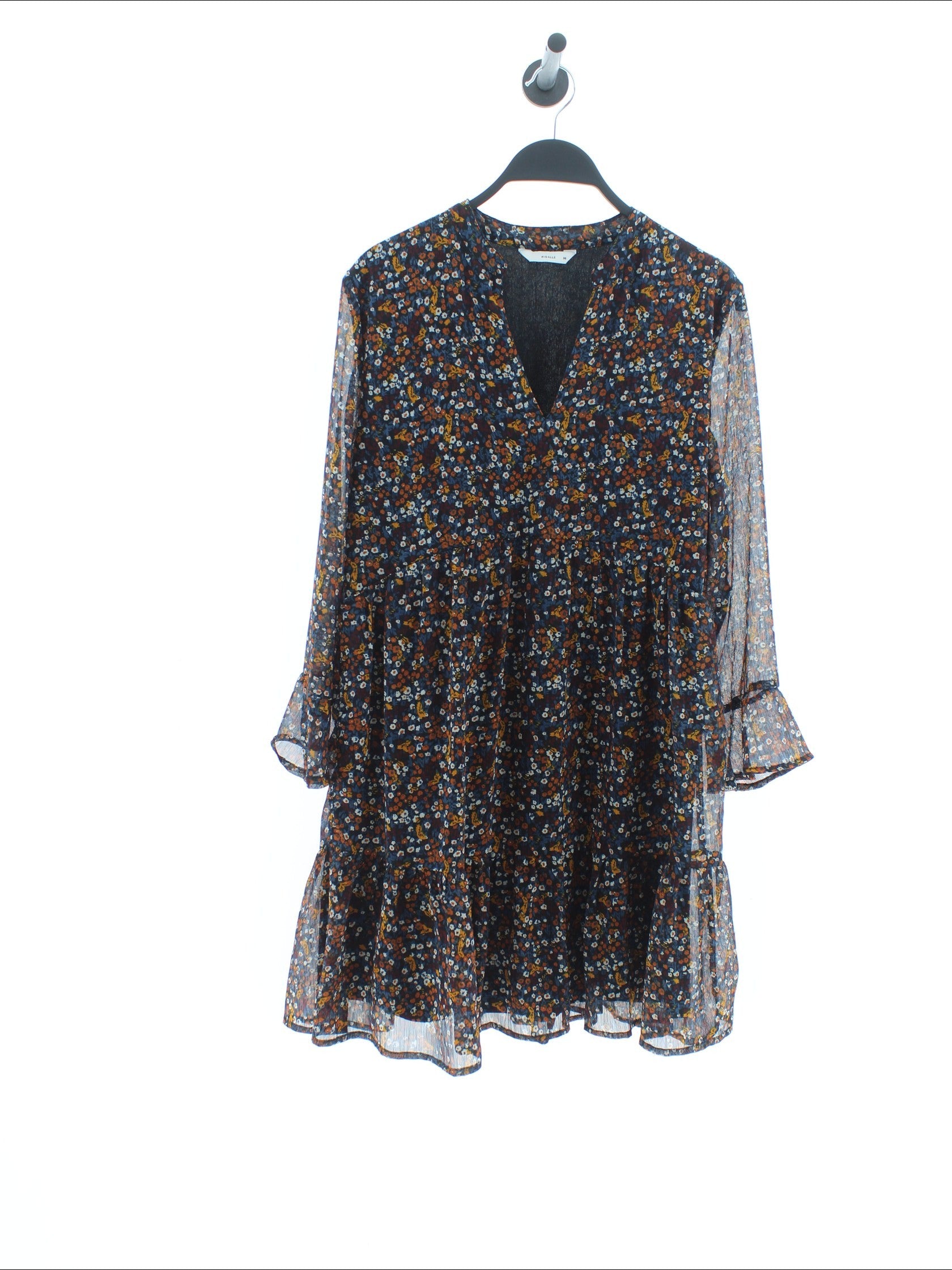 93d467246bfb264d618721cea3e9d1b2