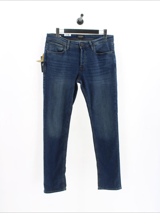 dc4996e0cf93c5204ab9dc9f3de8faec