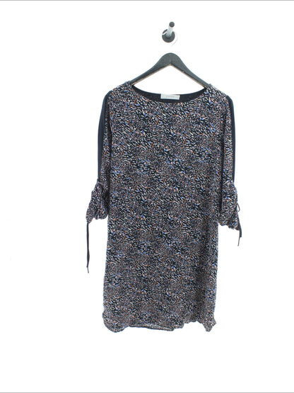 b01d3c295c35a198e2786ef51f2b7499