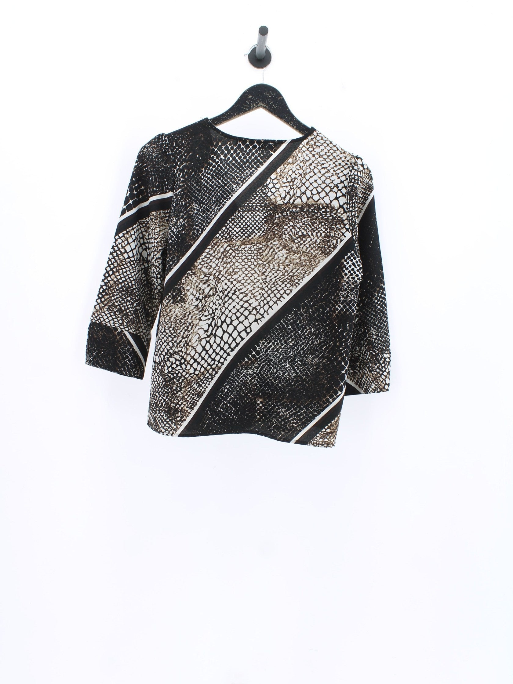 32397fe7d77bab6ff56bc83b346416dc