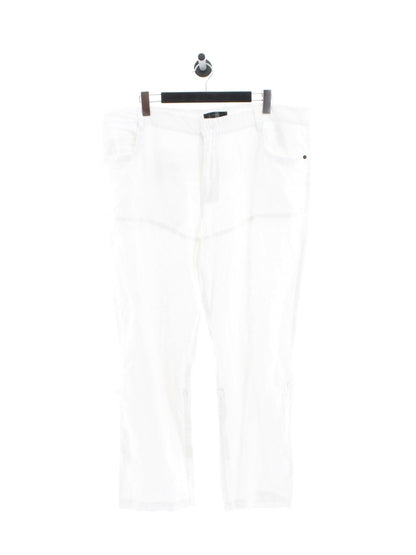 666051eb5501c46a7104e821b30eb2ab