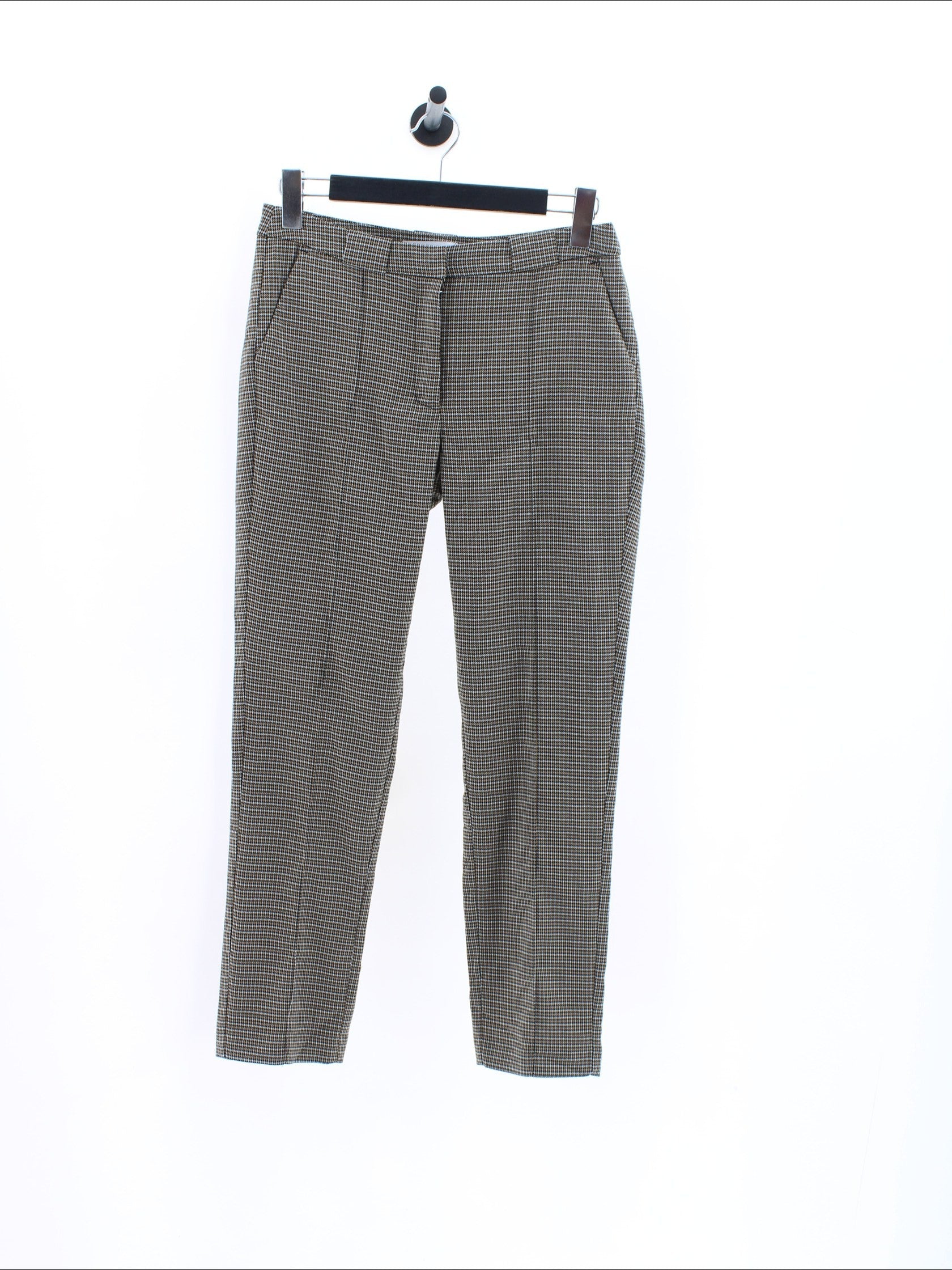 ac304427cef12589e8e196f93e95ee45