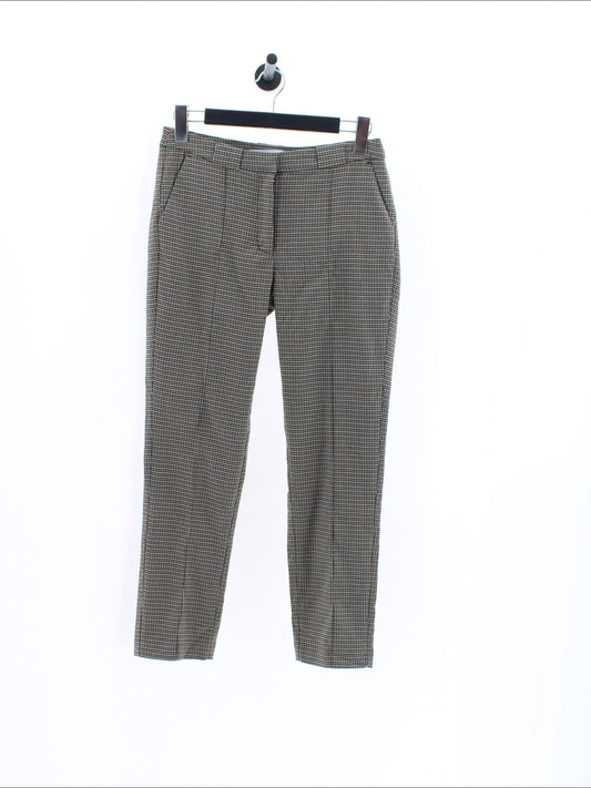 ac304427cef12589e8e196f93e95ee45