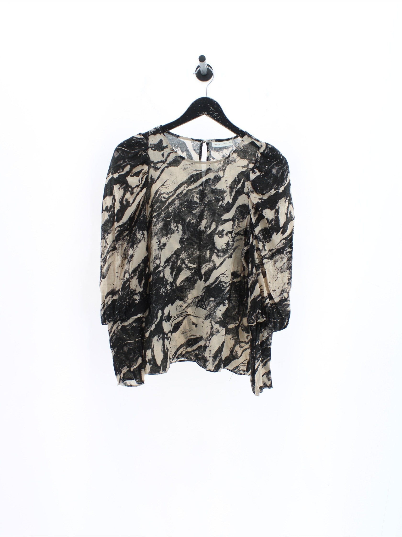 a8585b3d7c4c85e00f3b0e2e23d1498b