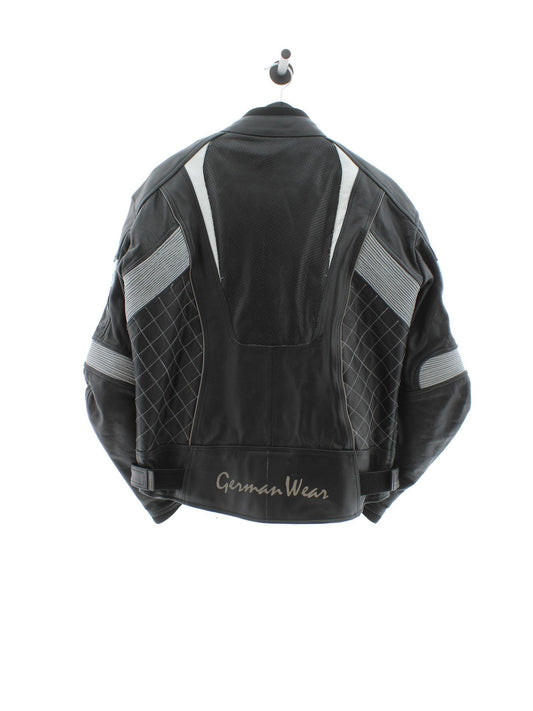 eba2d16bee040a1165030a29983b83e8