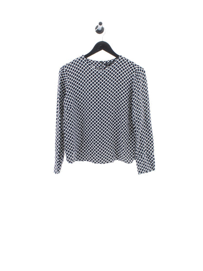 6898eb3f8e066d38ba7b89df483843e9