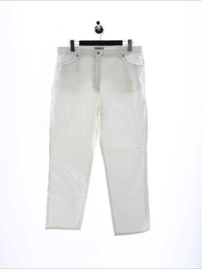 063b1fc32df9c87fd938721ad7077315