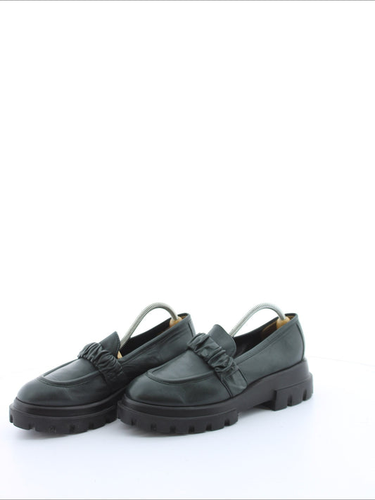 cc16d83557b124e51b13b612f534c7a8