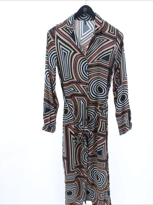 34e2f0a56751417d05c3a7e937c56972