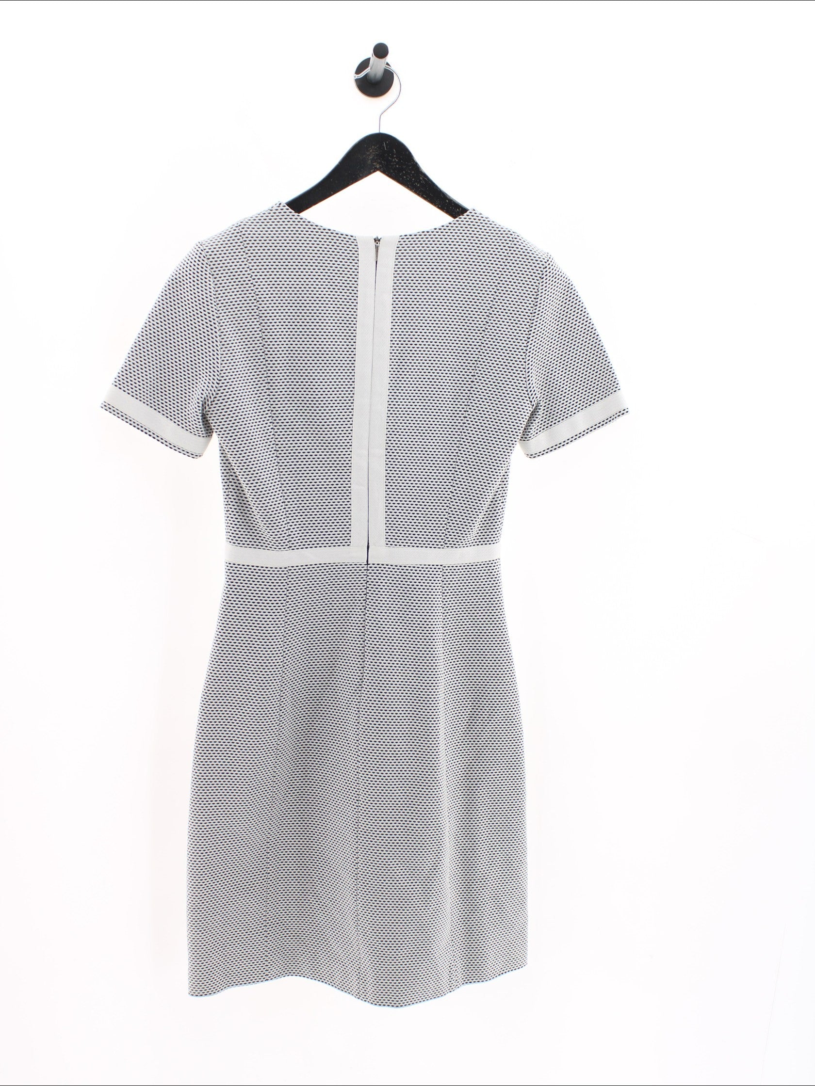 623972acca78430b70f07f1e2b59784e