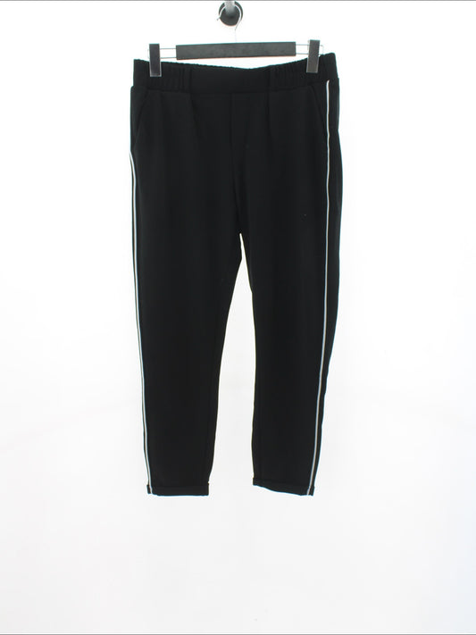 27f91dc645c29351547ba1328eab3f8e