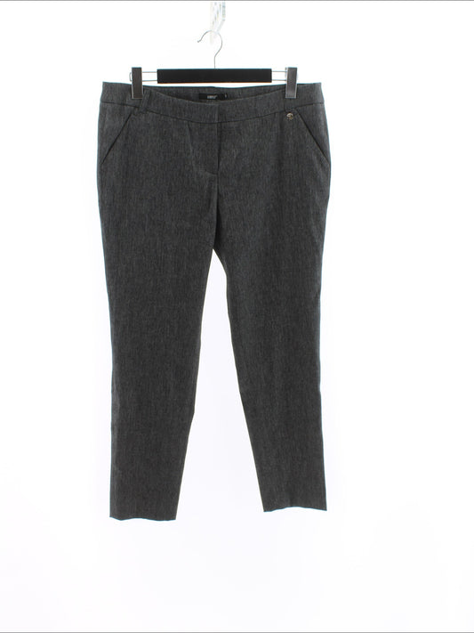 Spodnie Casual Simple Rozmiar: 40