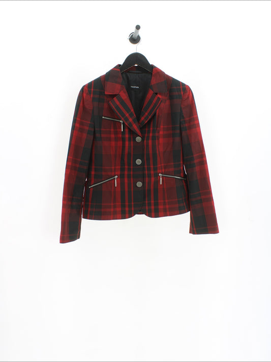 e25d9478989e45eea1e601732aa6860d