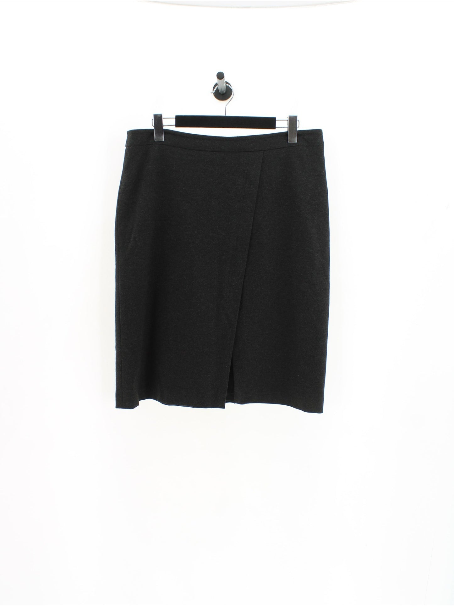 00e756da55649584d3169a8b08f2a4e2