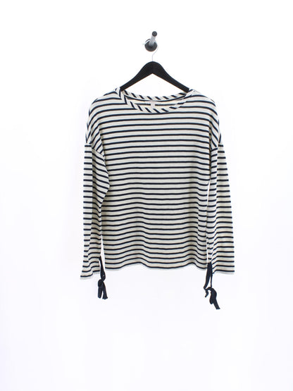 cdad72d627eefbe02829b1d05ebdc7c2