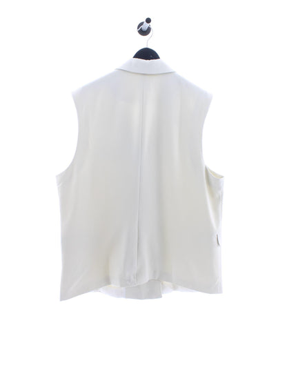 ffa7a6ea2ba99469e33bab80d3fbcad0