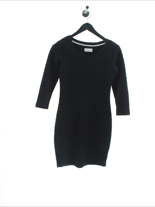 79e73bef8d0315e91611146799364752