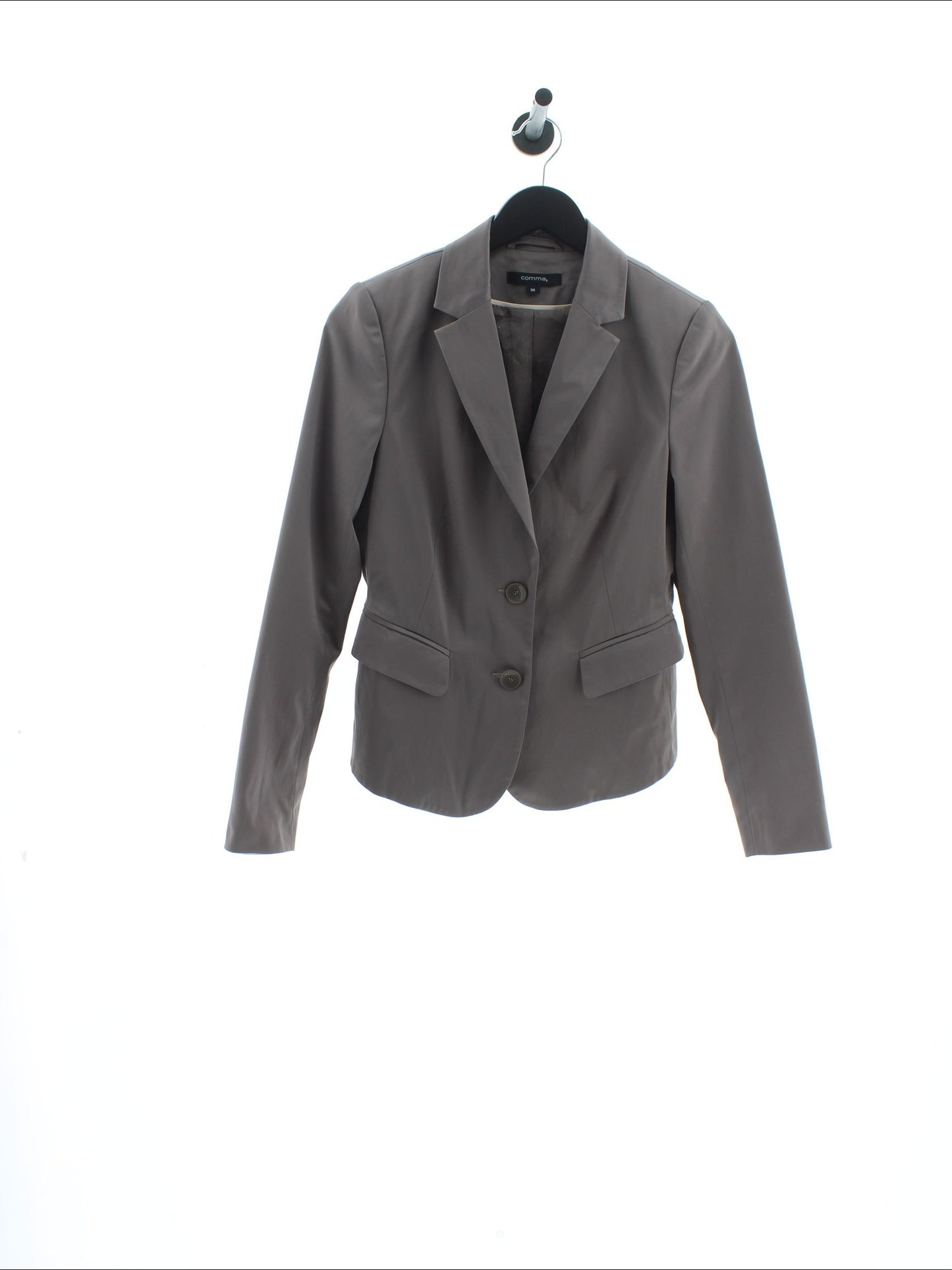 16884410a4184b34ab98e6236eb5ebaa