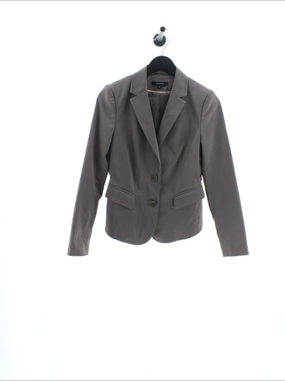 16884410a4184b34ab98e6236eb5ebaa