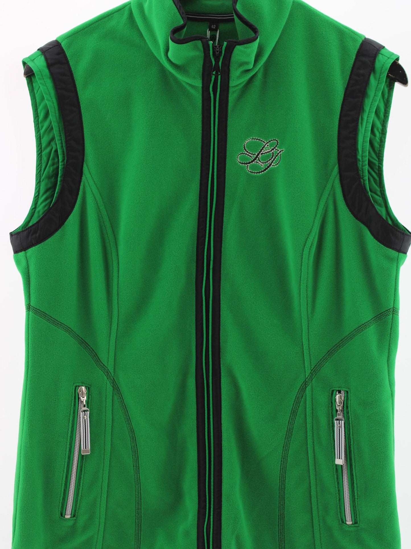 1b0667cb4cb9e0718ab0d78c79ed4941