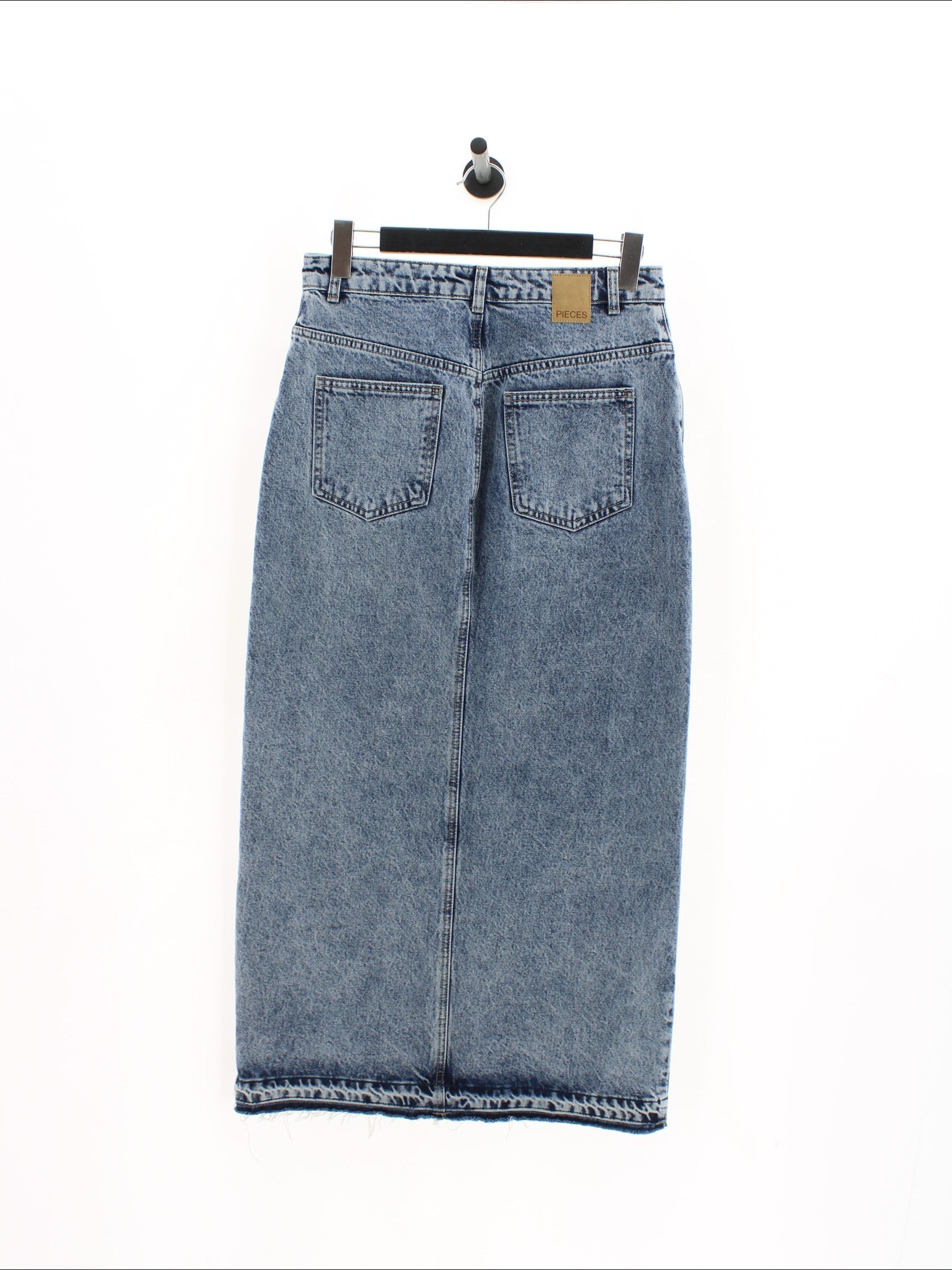 ff7419edd23e9096e834d7b0368536ea