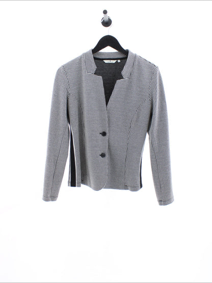 042d00fa70b6828bf222a3275125e065