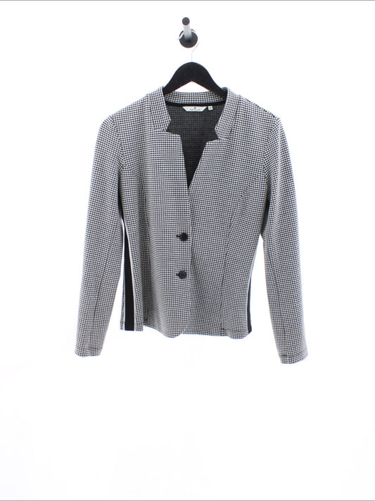 042d00fa70b6828bf222a3275125e065