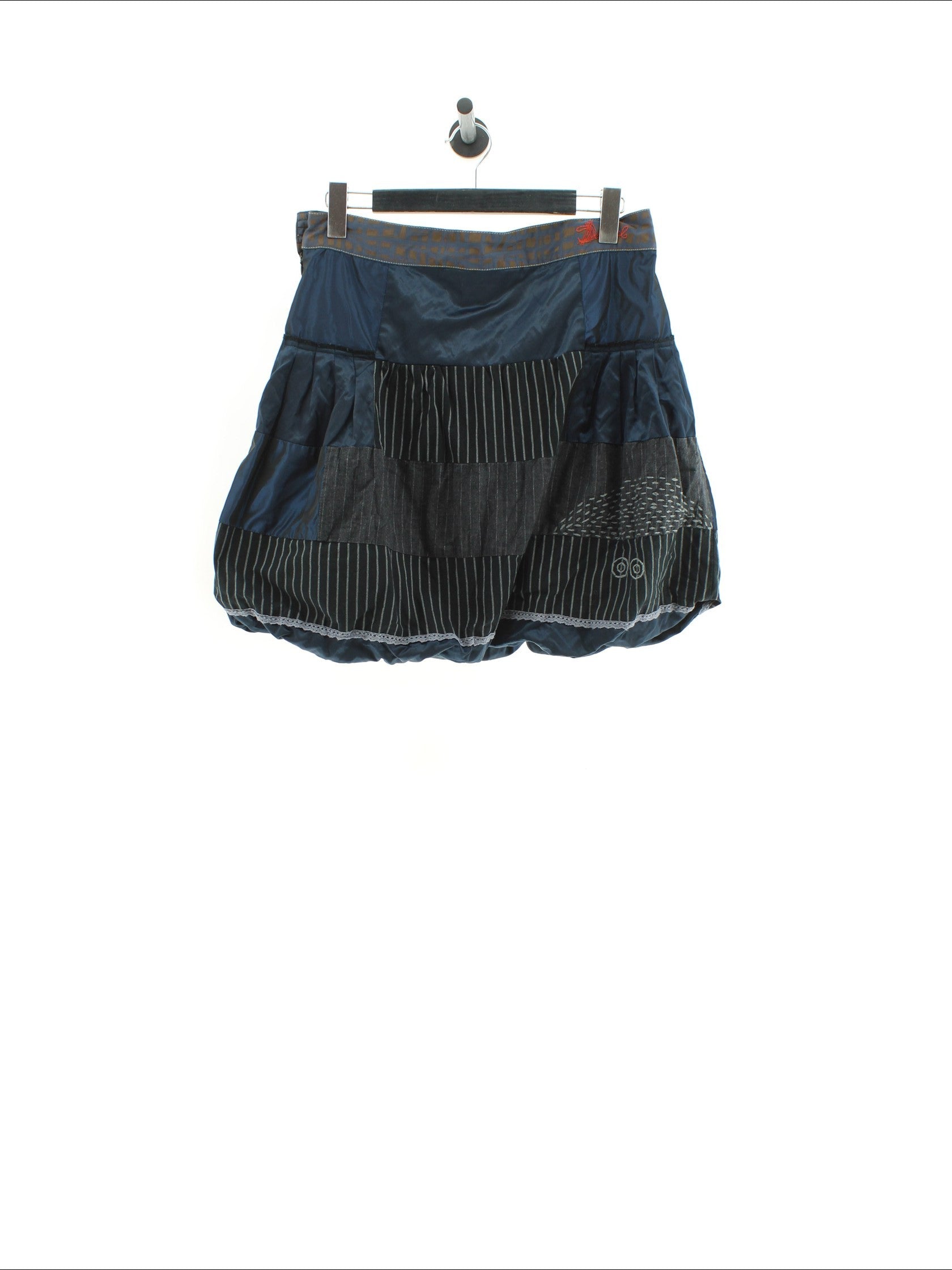 46b575b203432b27a54a582e573d1da2