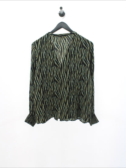 416e15abb9571a8625a54a8721717deb