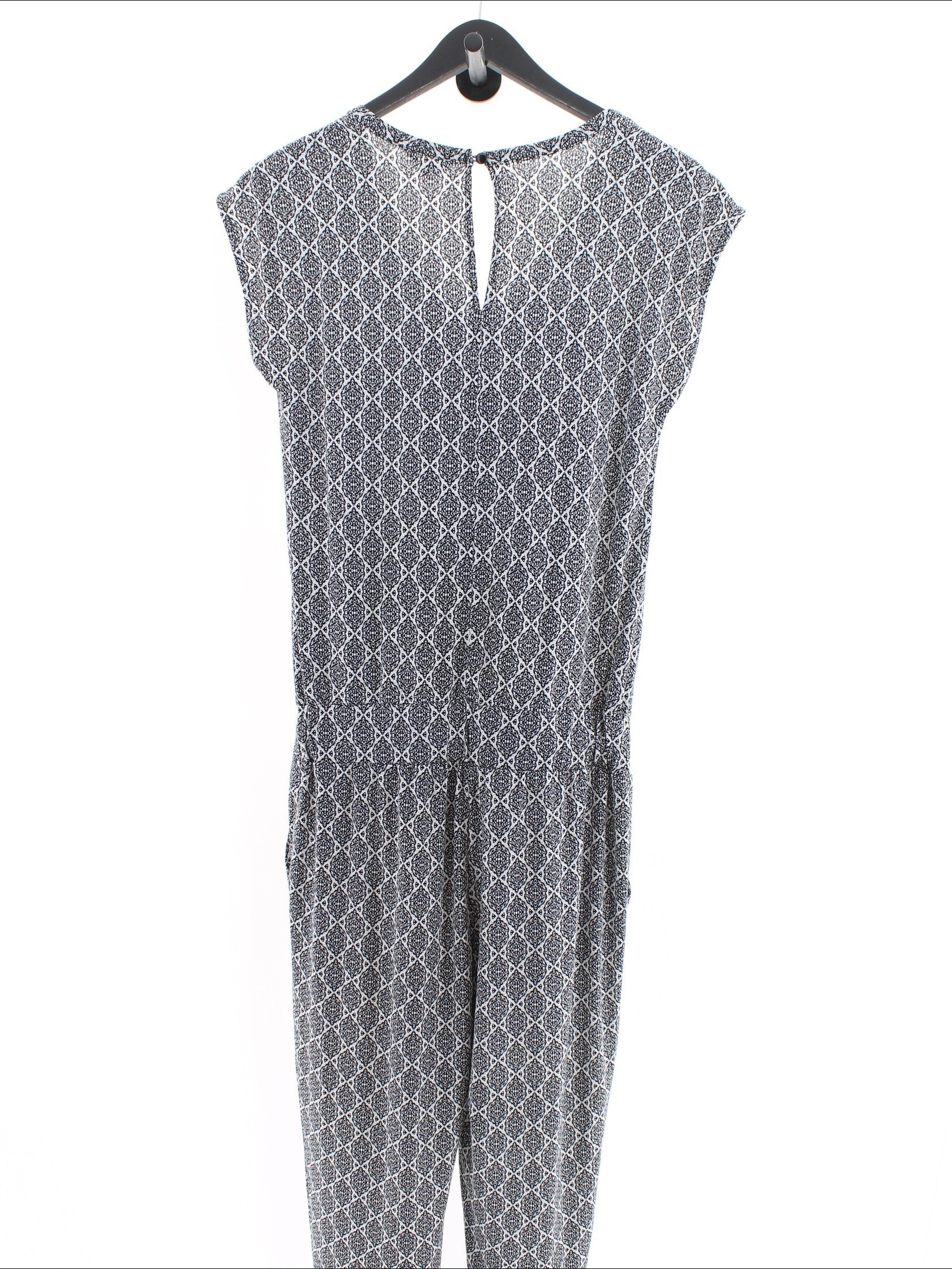 fd0b2a8fefc5d1a11d859871f2c22395