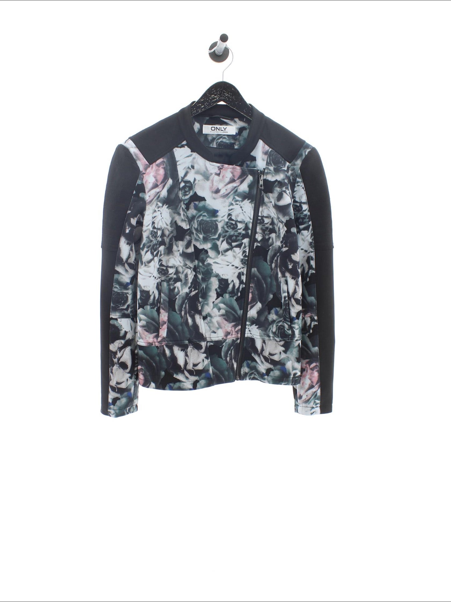 df6a2141632f86e6dc5d4155a430c740