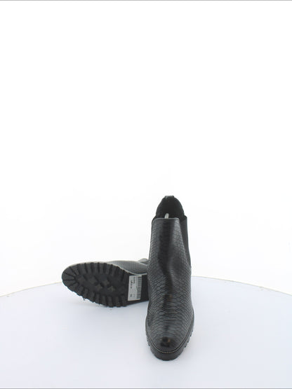 23a7f0160817b0de9bfdc40447be2cb2