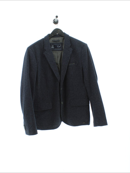 9a044e3a153413e2eb3f21b11893a241