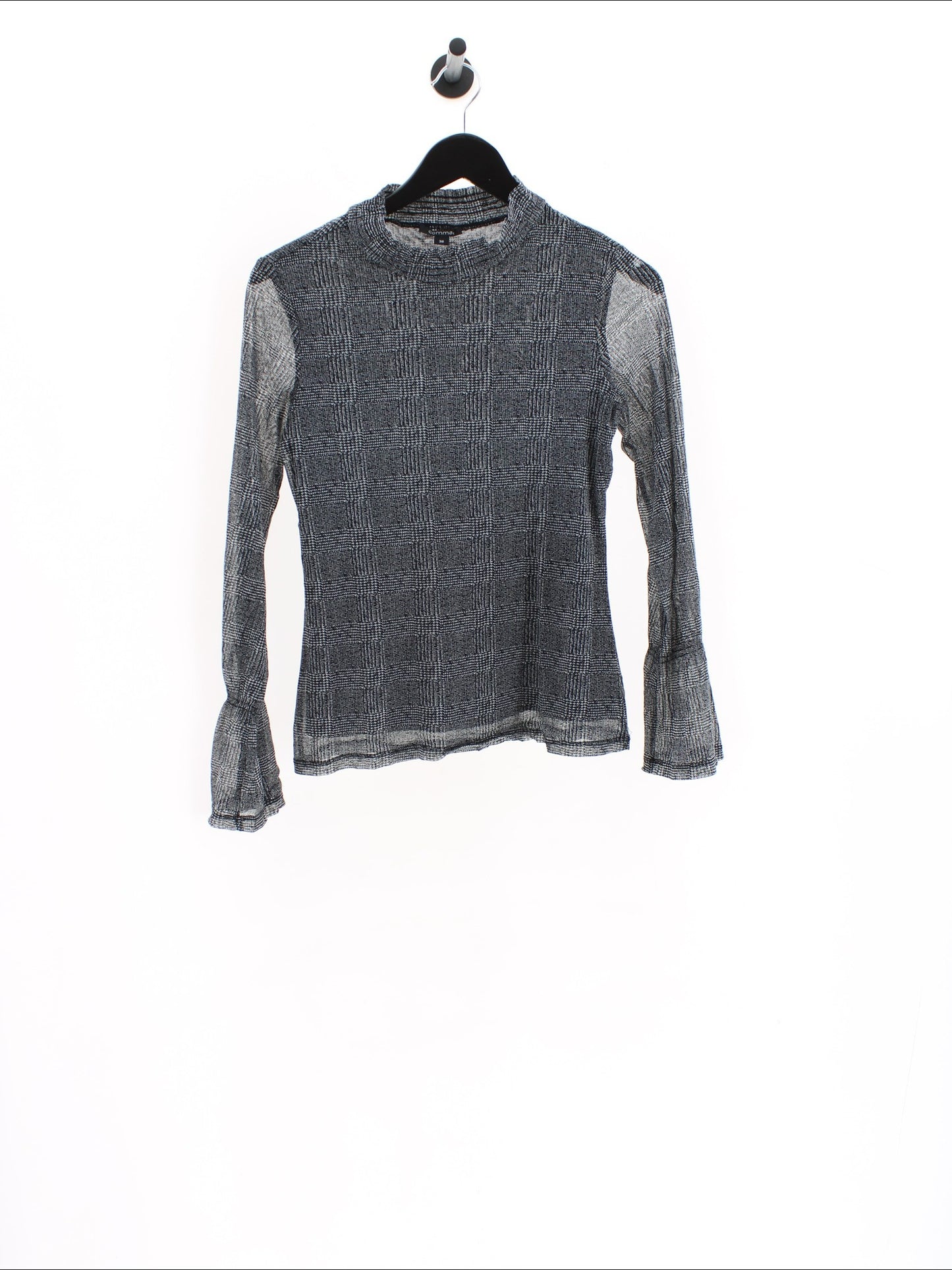 e41f66fd22195f3a7a5b5d94f417ec7b