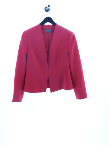 cb13f94eb50db094bf99804e6a1f3588