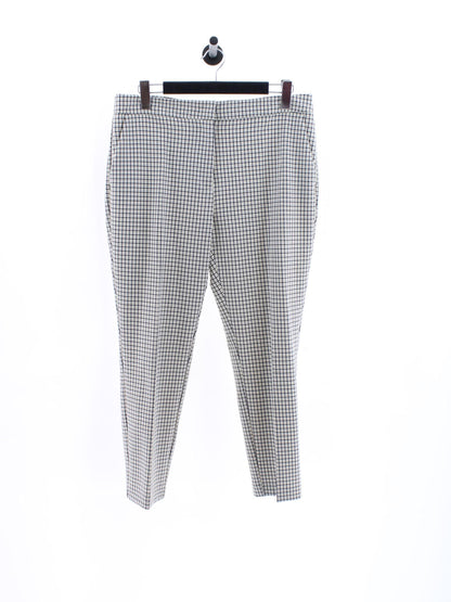 4b698a2a0dcc533ac2b72e77decc3f12