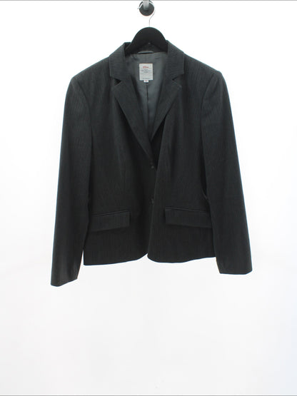 3e69037e30418fbe915df8eae94394f9