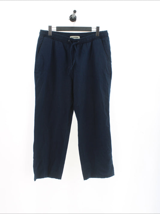 fb7779bf78c23e0272290c147cc46881